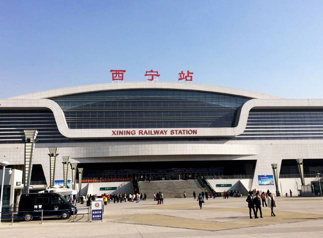 合浦西宁高铁站